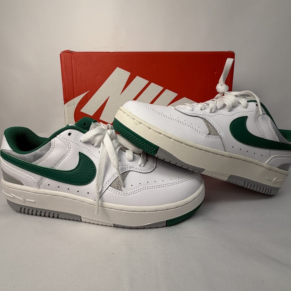 Nike Gamma Force Women's Size 7.5 Shoes DX9176-106 White / Green